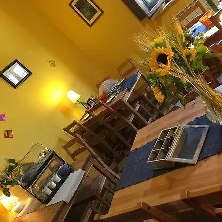 Bed and Breakfast In Piazza Monteriggioni